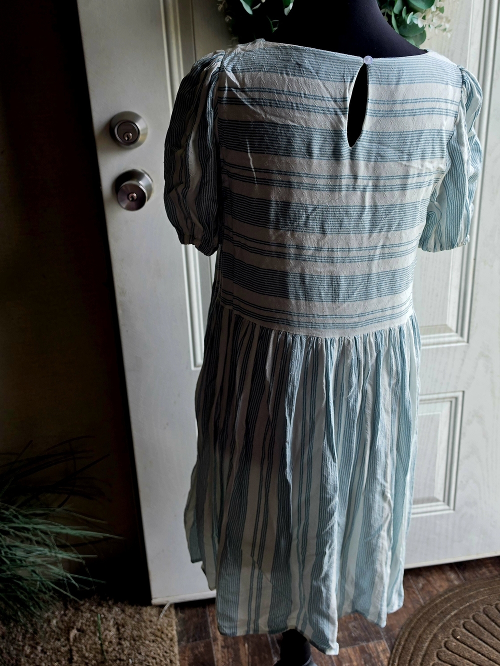 Doe & Rae Striped Summer Dress - Picture 6 of 12